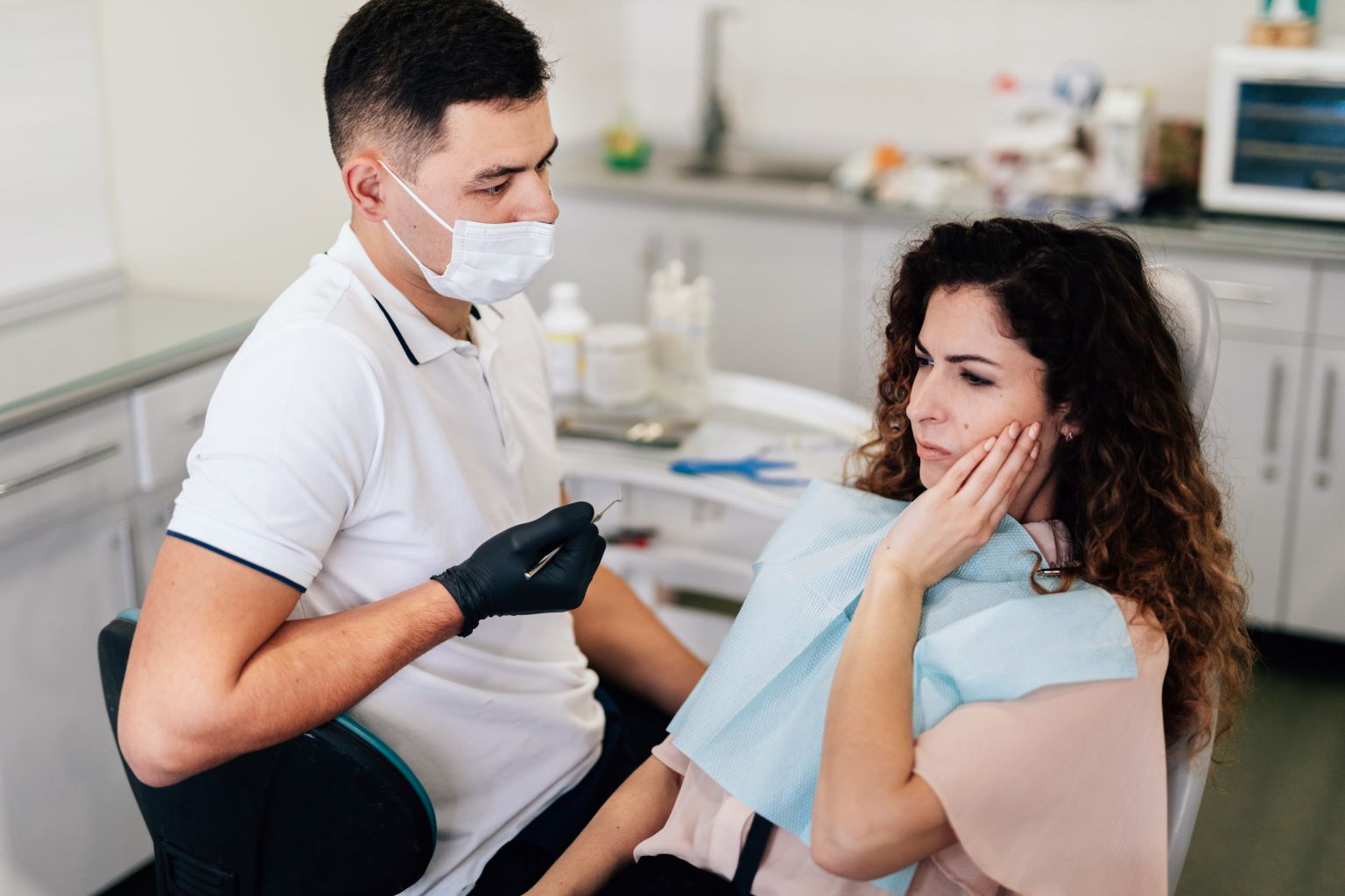 Tooth Pain Warning Signs: You May Need Emergency Care